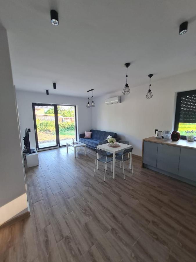 Apartamenty Josef Zbroslawice エクステリア 写真