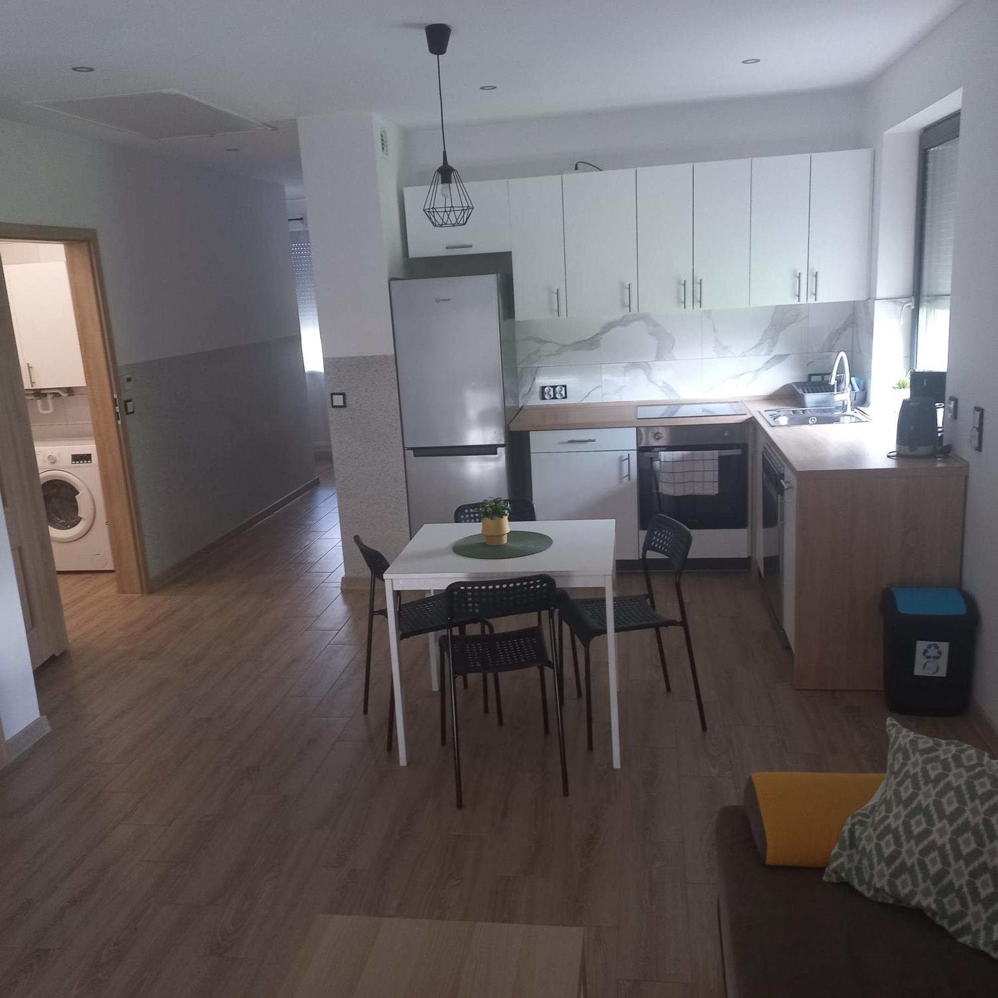 Apartamenty Josef Zbroslawice エクステリア 写真